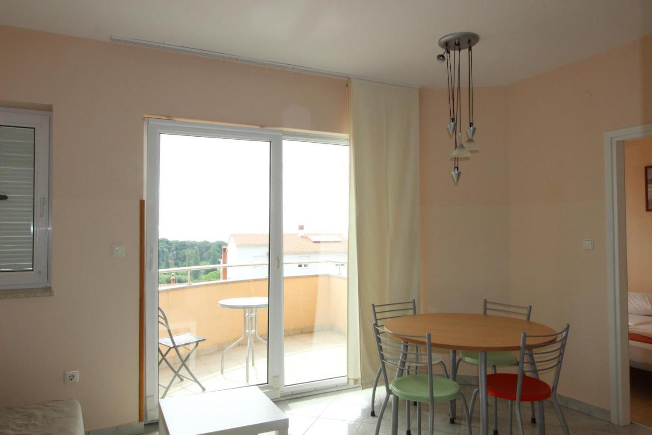 Apartments Miriam プレマントゥーラ エクステリア 写真