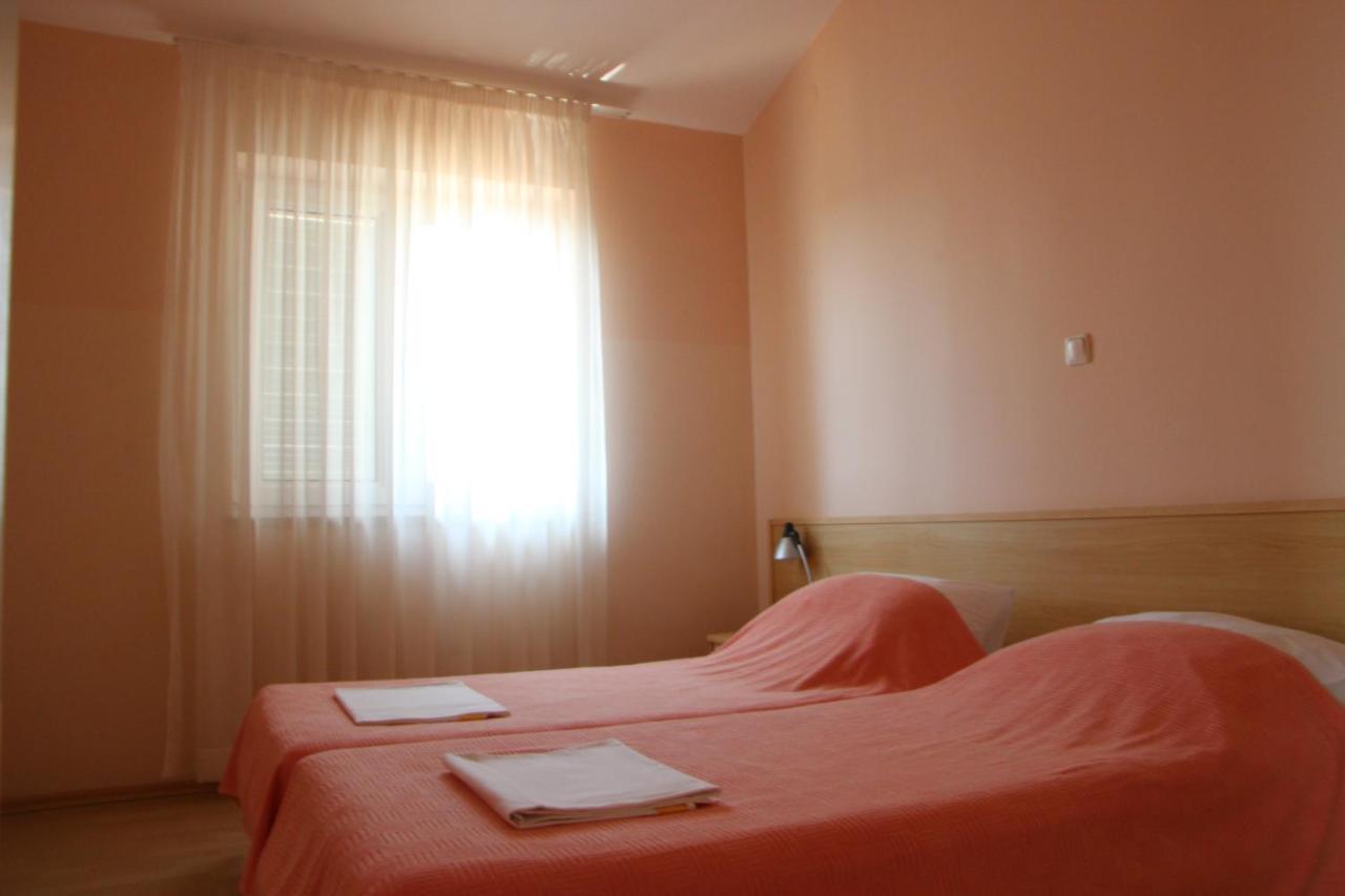 Apartments Miriam プレマントゥーラ エクステリア 写真